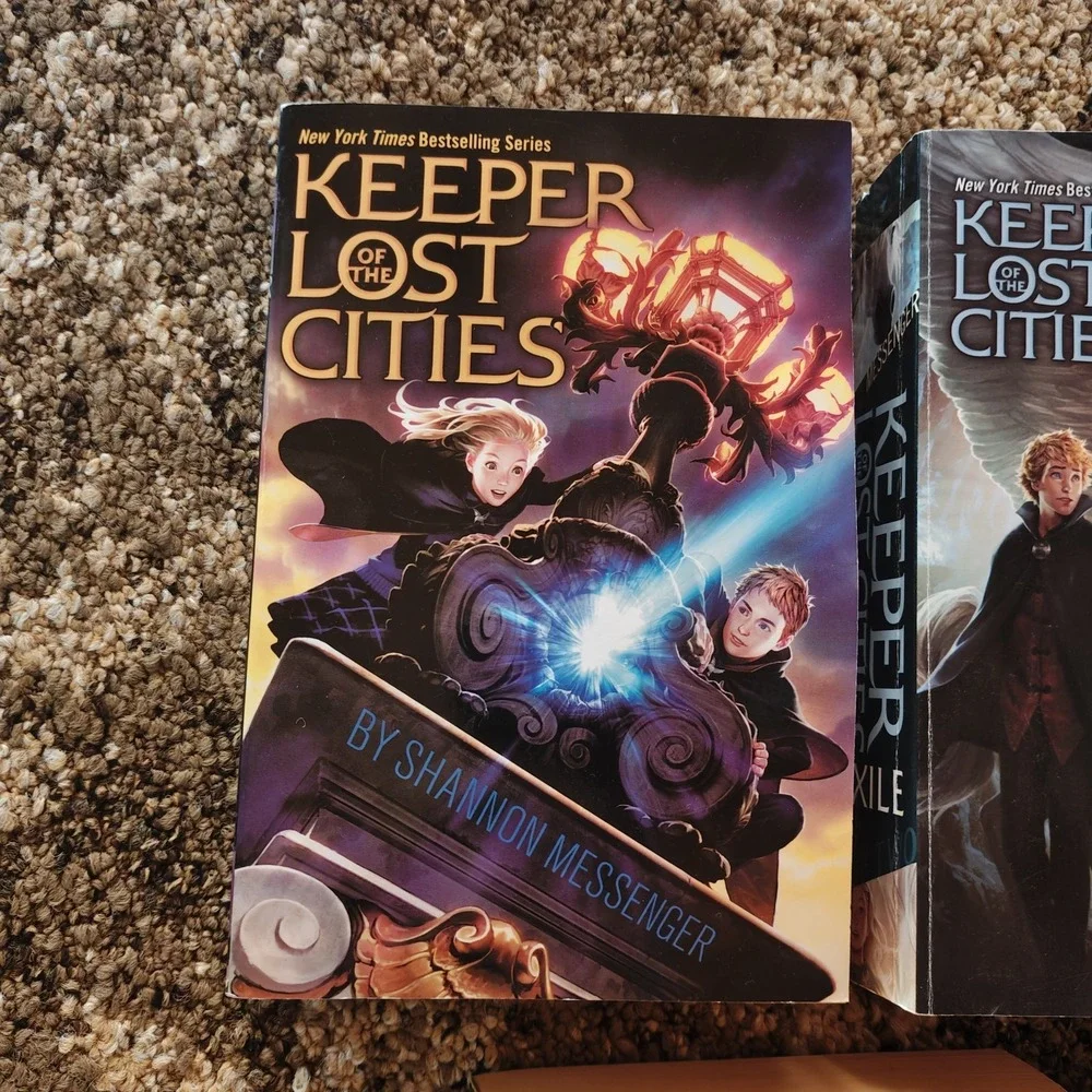 Keeper of the Lost Cities Collection Books 1-5 9781442445949 Used Good‎